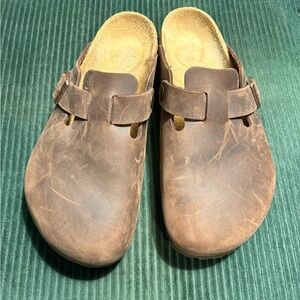 Boston Oiled Leather Birkenstock Brown (wide) - Unisex